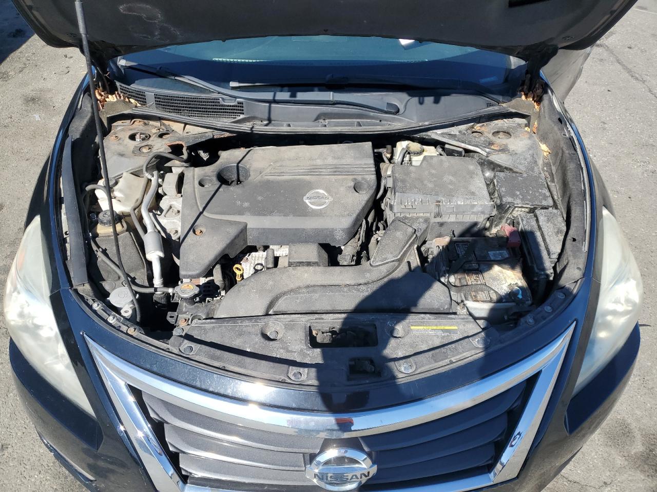 2014 Nissan Altima - Image 11