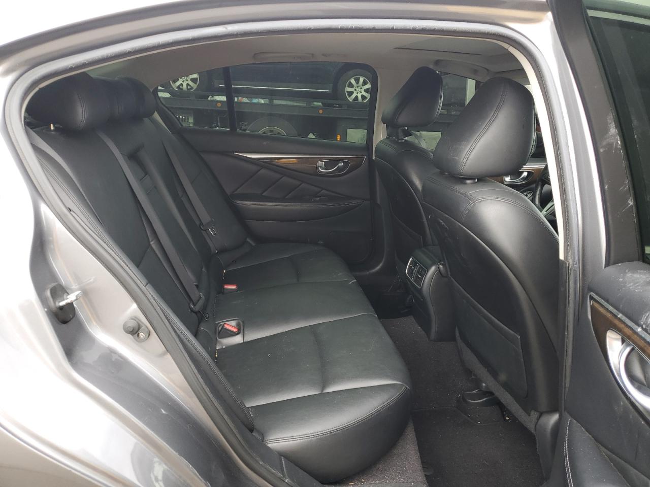 2018 Infiniti Q50 - Image 10
