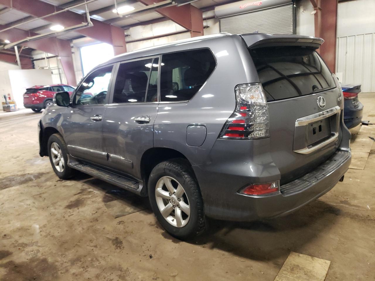 2015 Lexus GX - Image 2