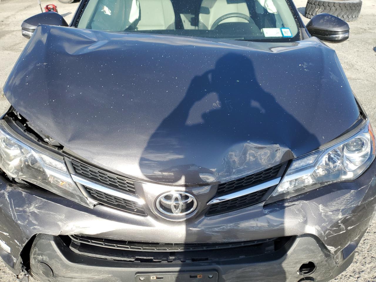 2015 Toyota RAV 4 - Image 13
