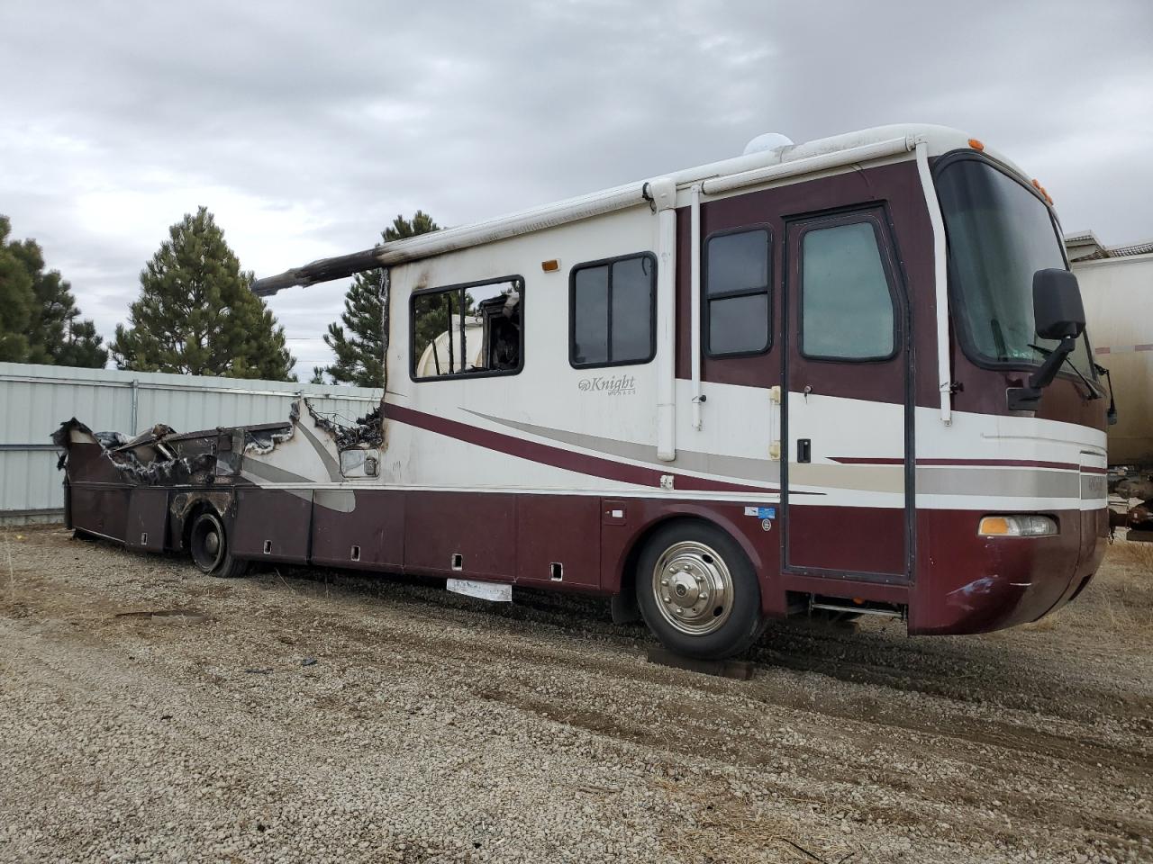 2001 Roadmaster Rail Executive Signature for Sale in Bismarck, ND - Burn