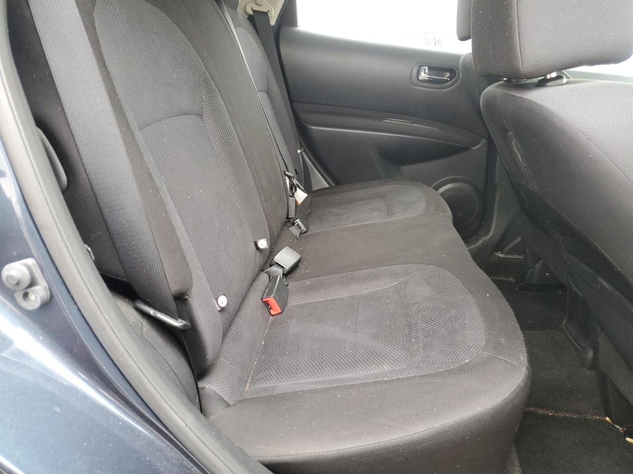 2013 Nissan Rogue - Image 11