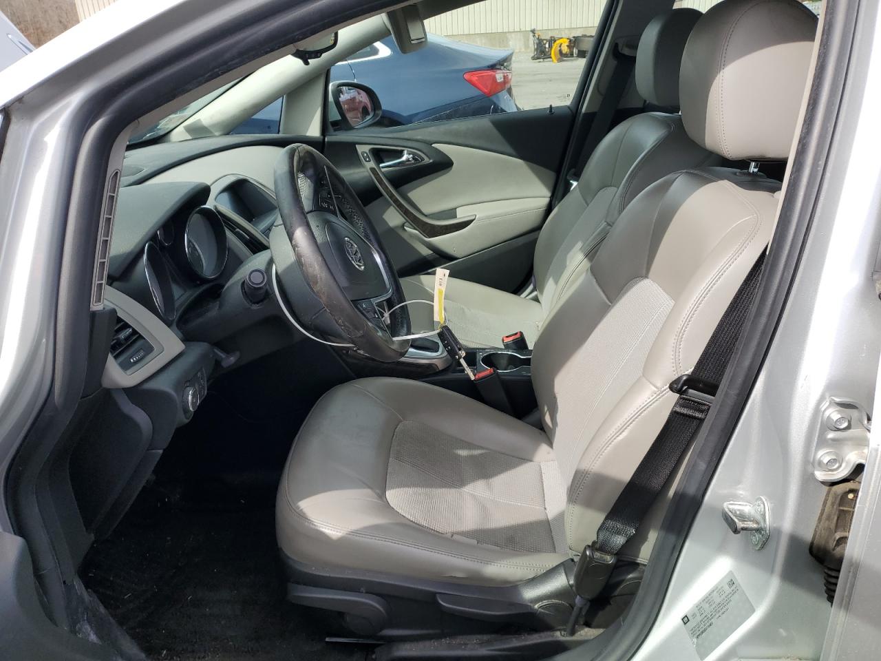 2013 Buick Verano - Image 7