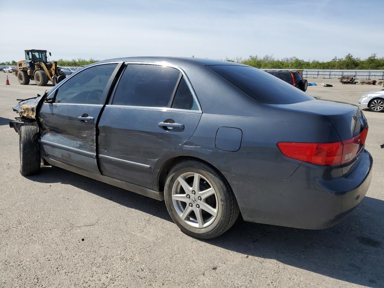 2005 Honda Accord - Image 2