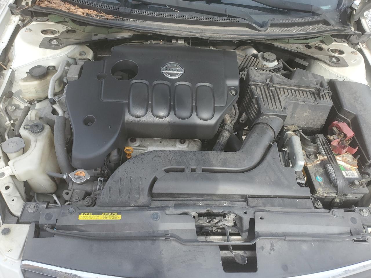 2009 Nissan Altima - Image 11