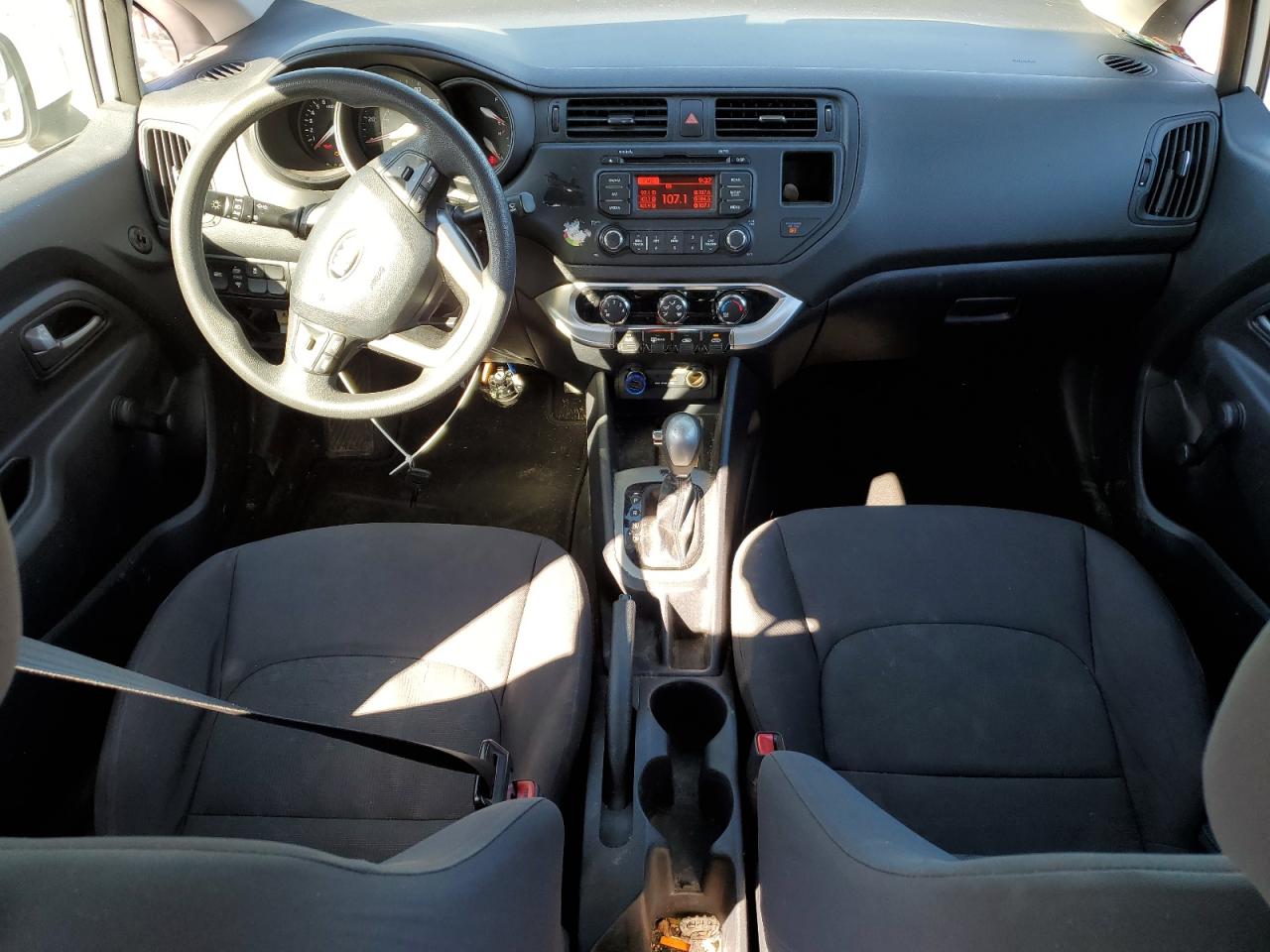 2014 Kia Rio - Image 8