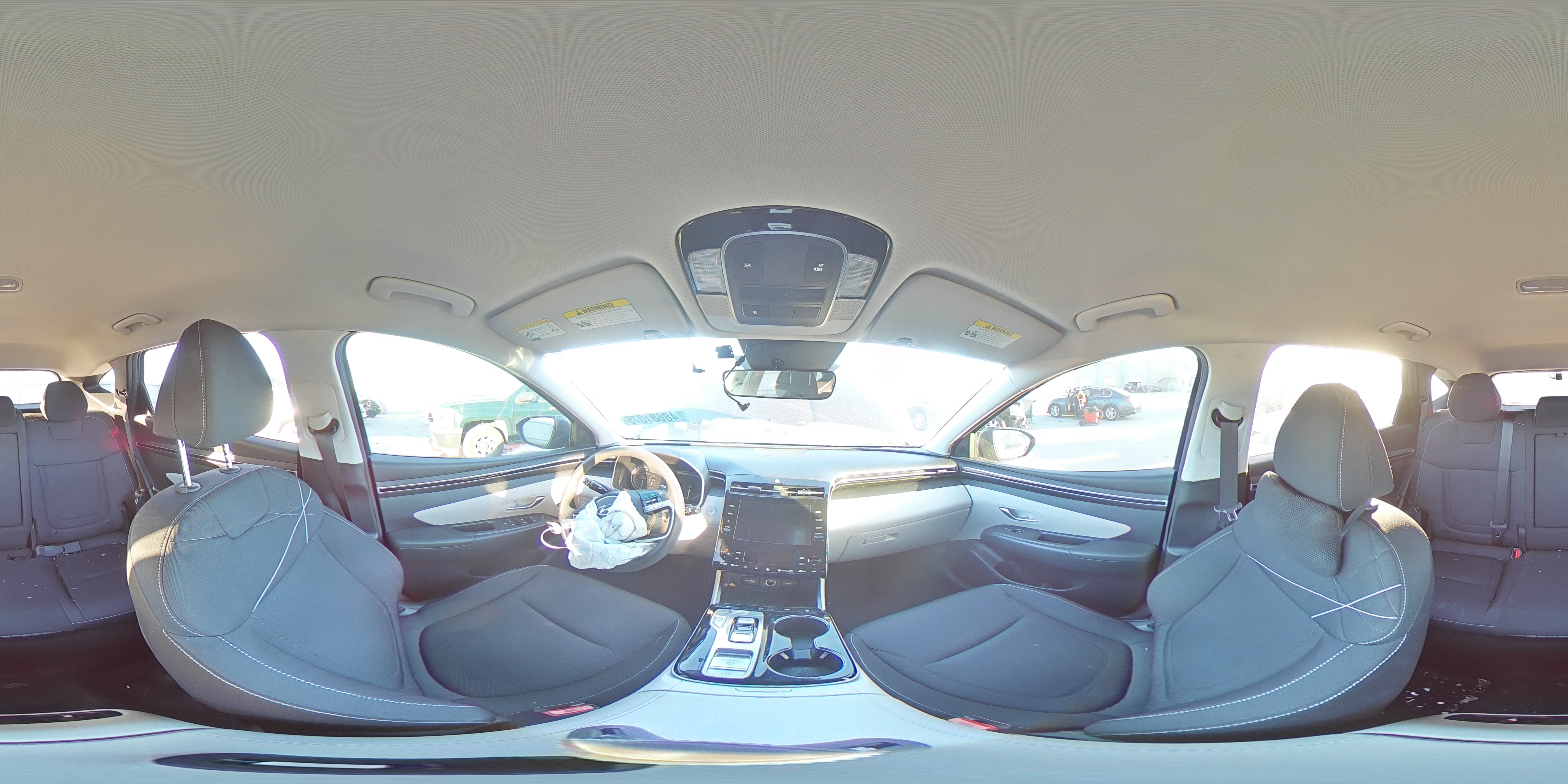 2022 Hyundai Tucson - Image 13