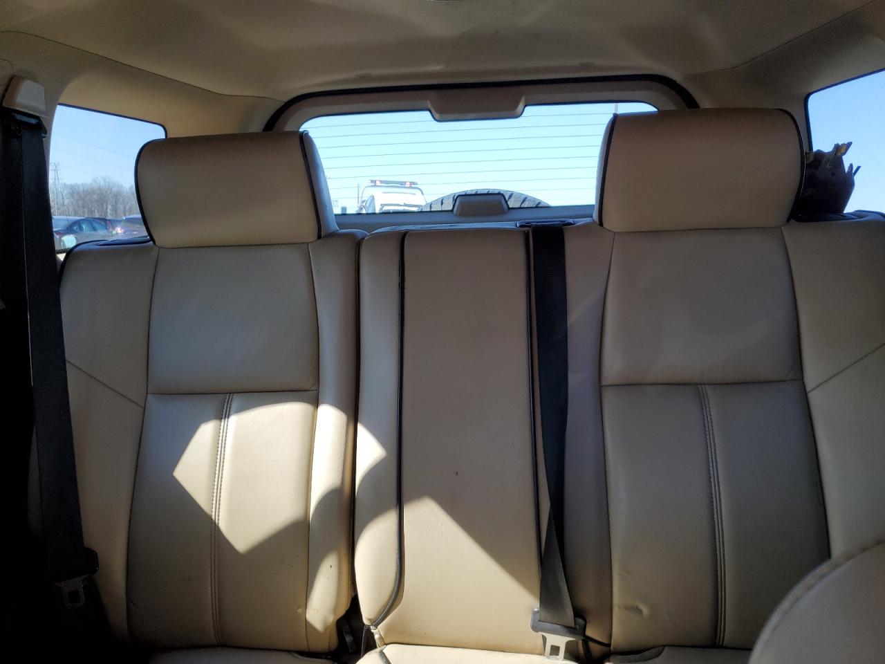 2007 Hummer H3 - Image 10