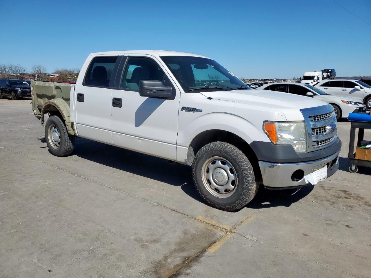 2014 Ford F-150 - Image 4