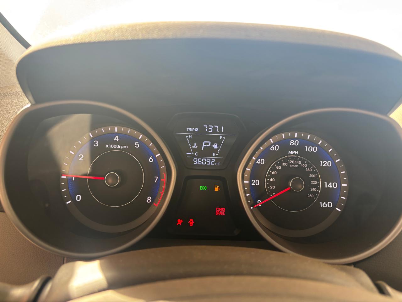 2014 Hyundai Elantra - Image 9
