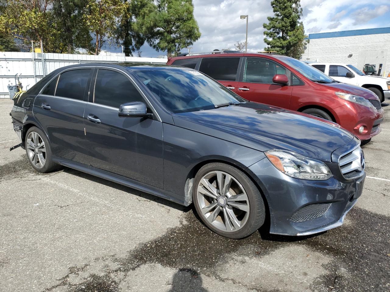 2014 Mercedes-Benz E-klasse - Image 4