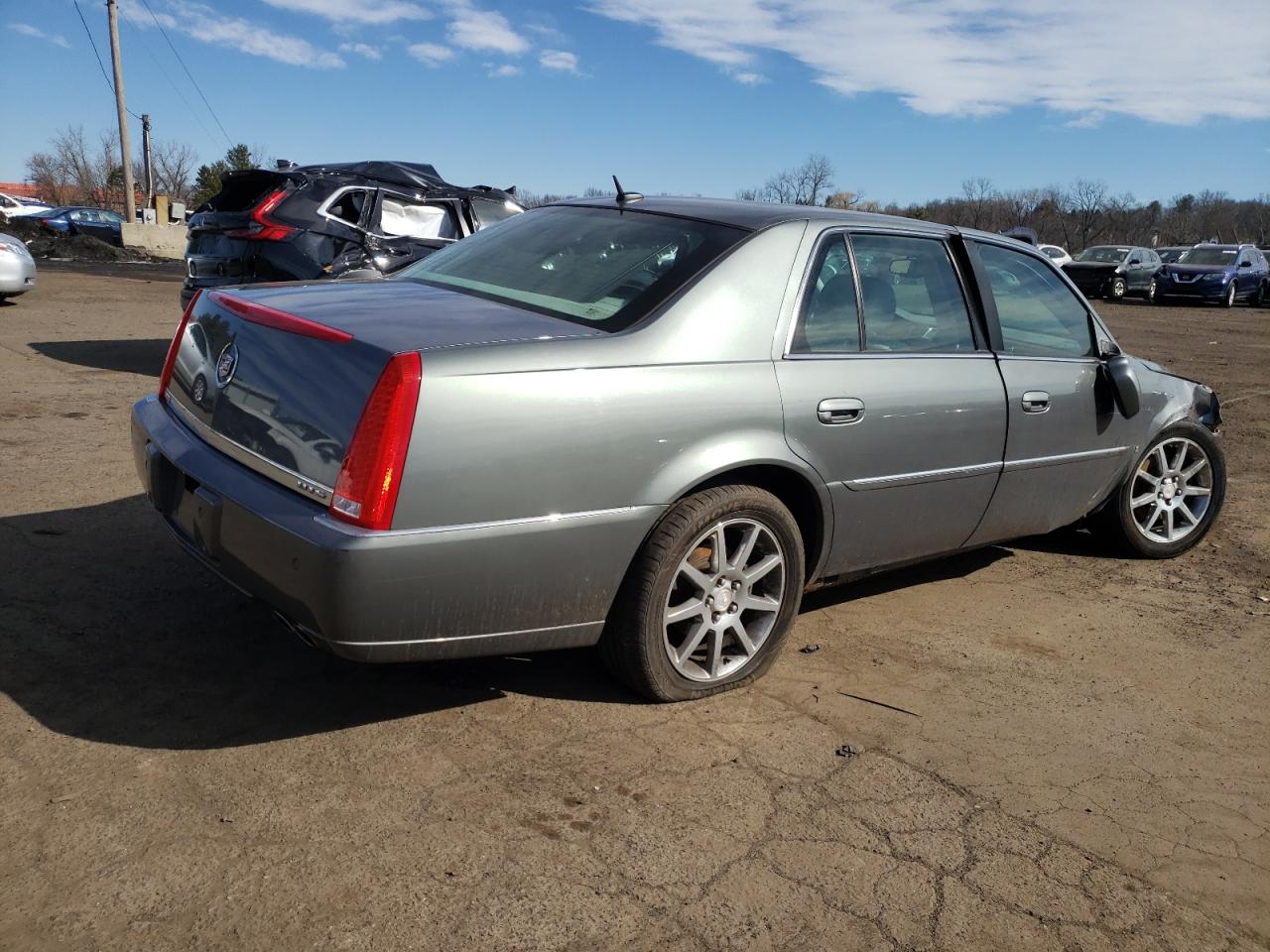 2006 Cadillac DTS - Image 3
