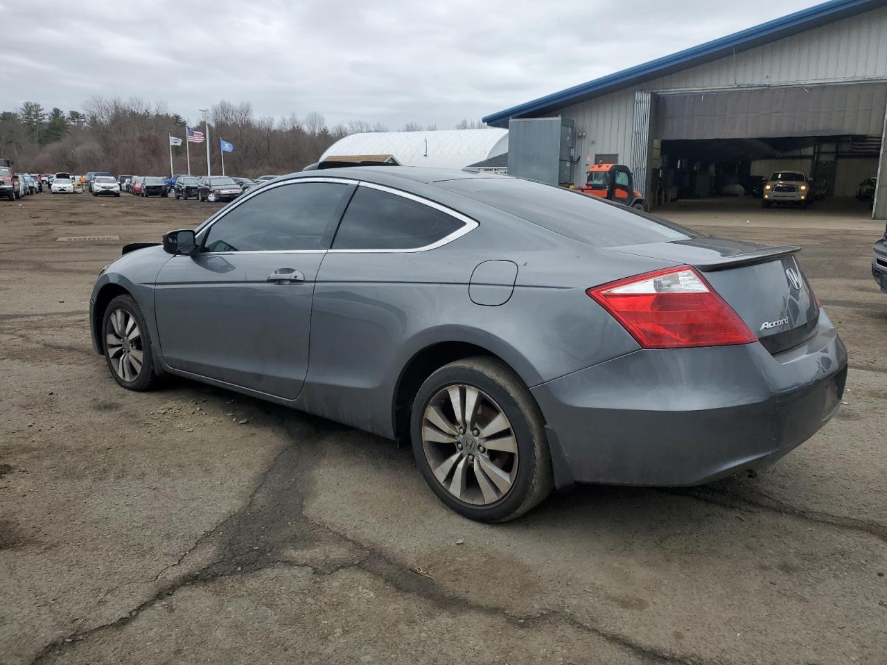 2010 Honda Accord - Image 2
