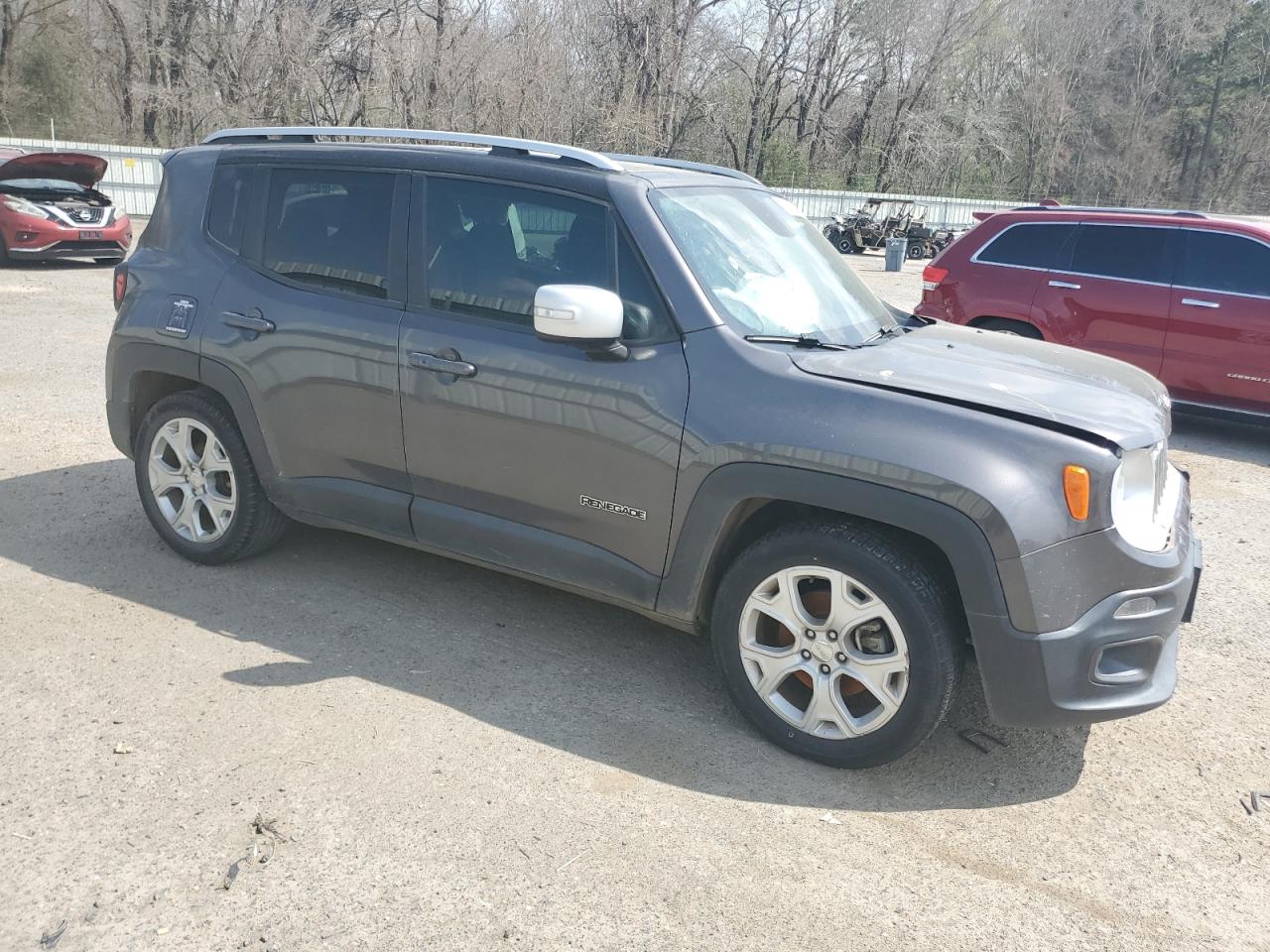 2018 Jeep Renegade - Image 4