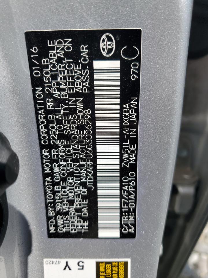 2016 Toyota Prius - Image 14
