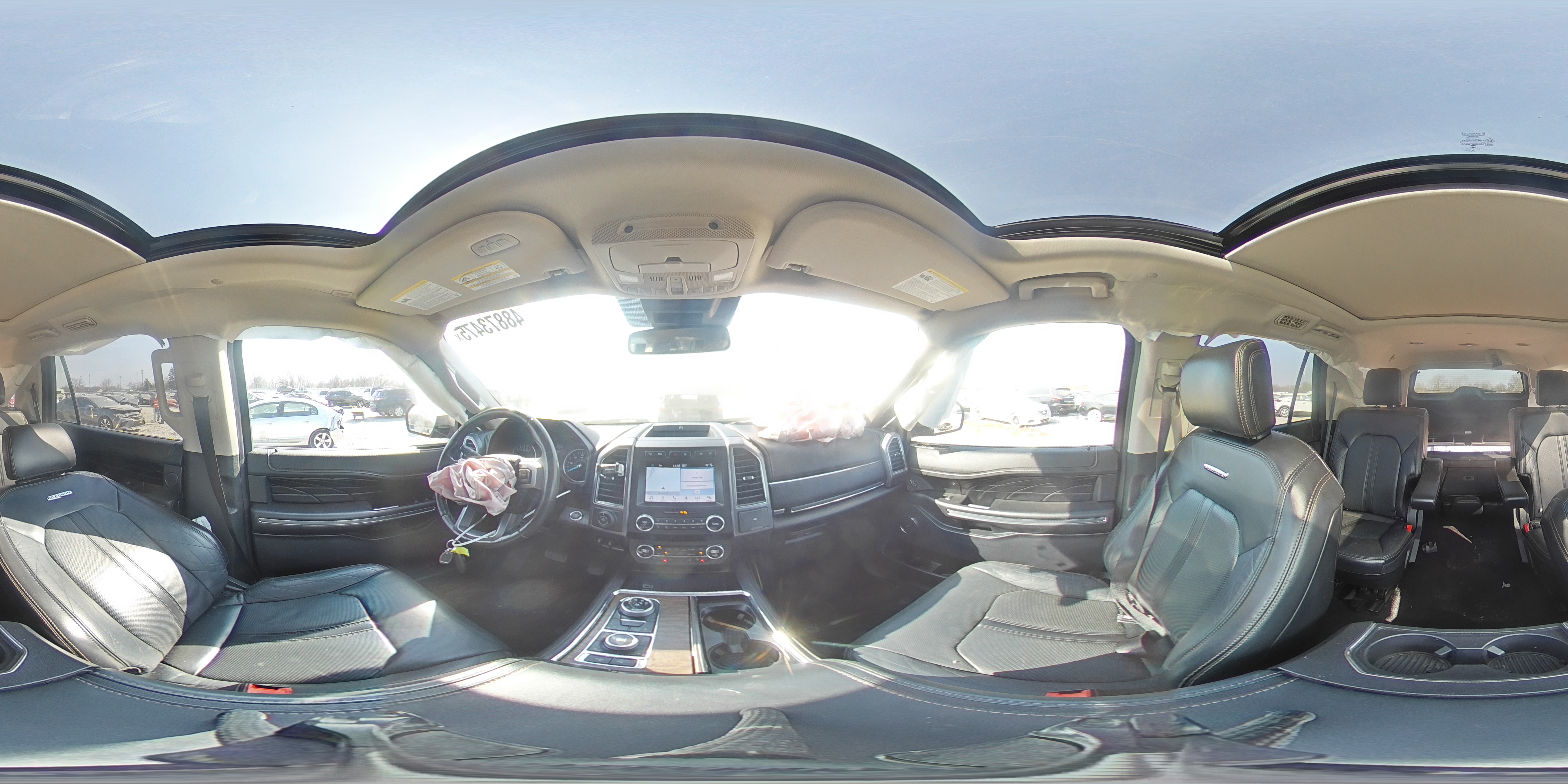 2019 Ford Expedition - Image 13