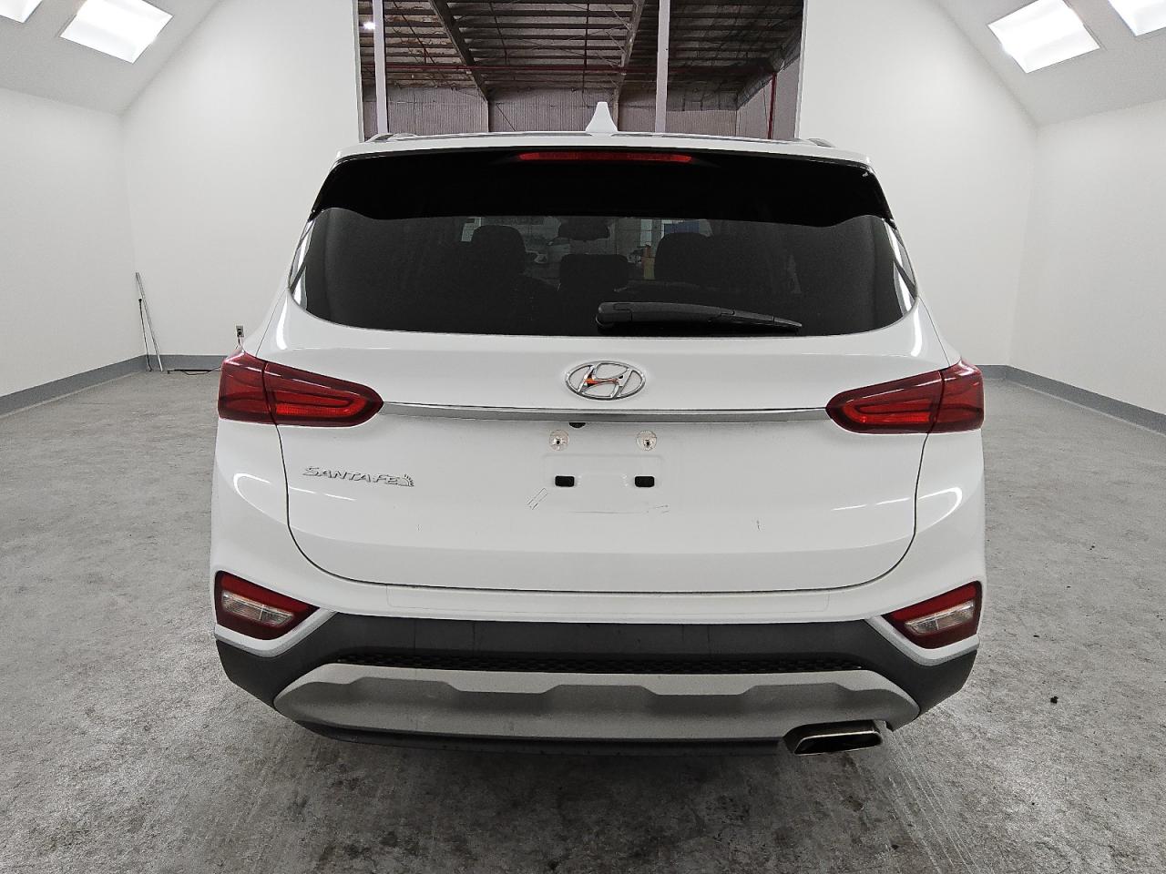 2020 Hyundai Santa Fe - Image 6