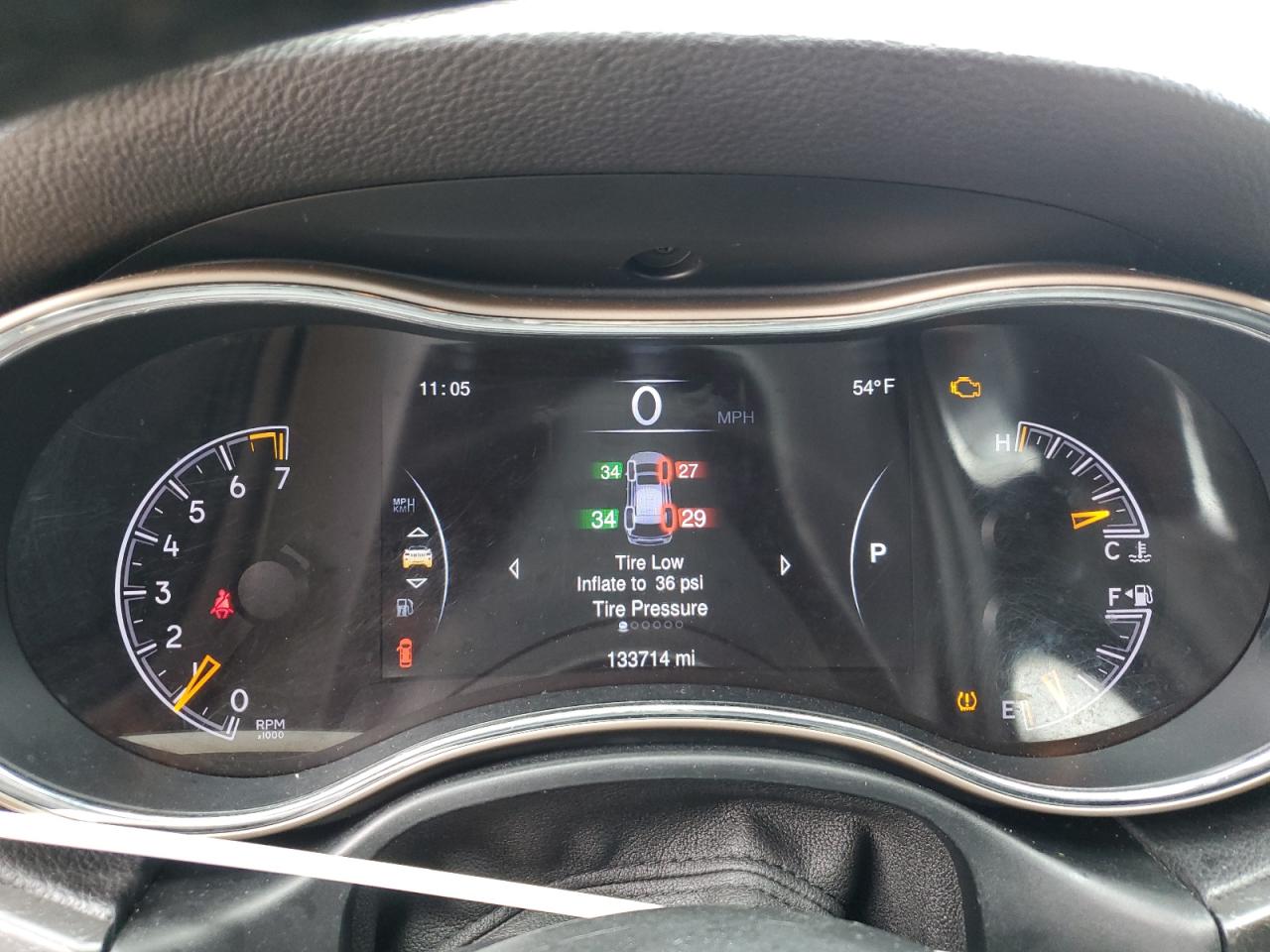 2015 Jeep Grand Cherokee - Image 9