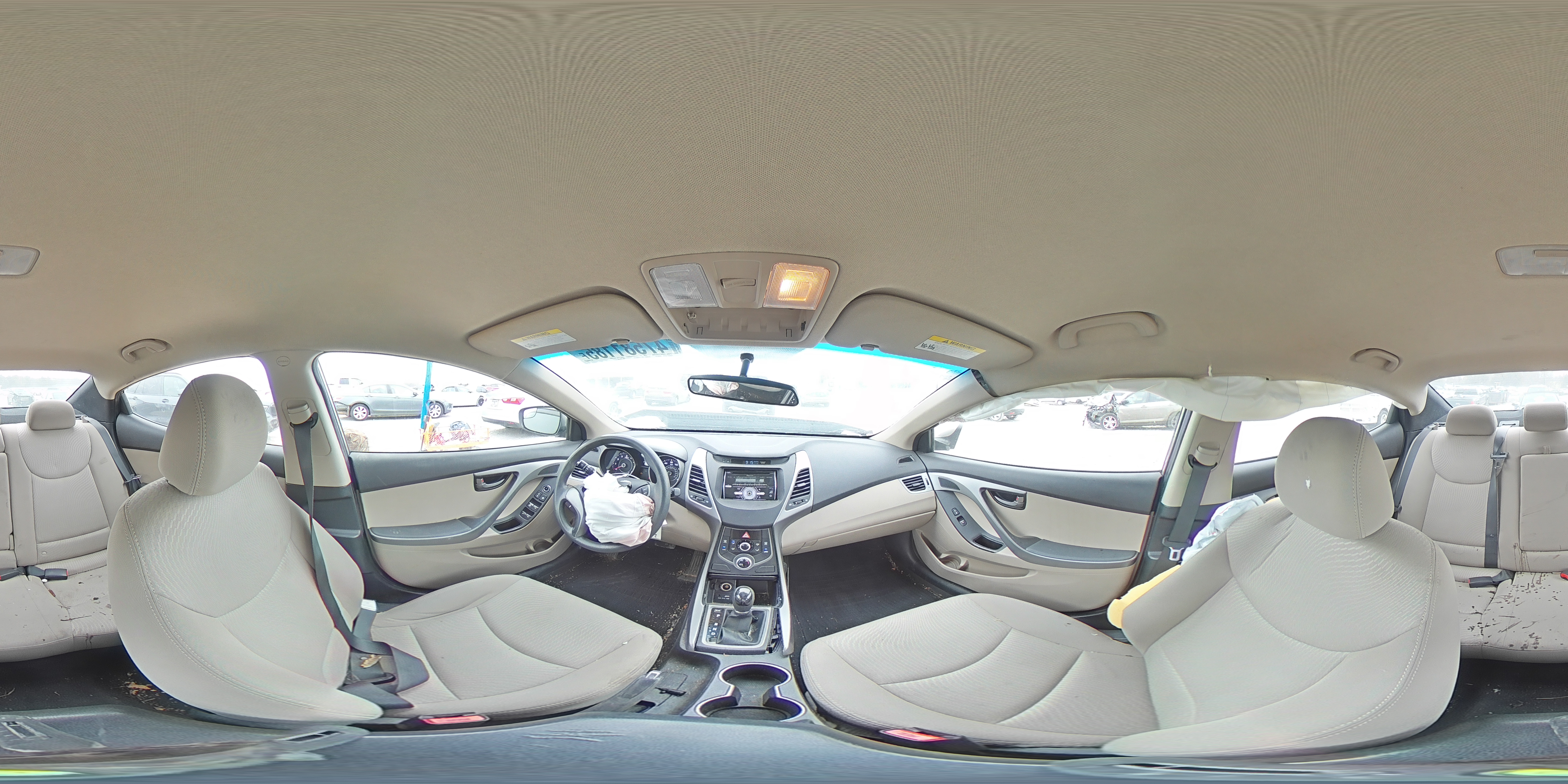 2014 Hyundai Elantra - Image 12
