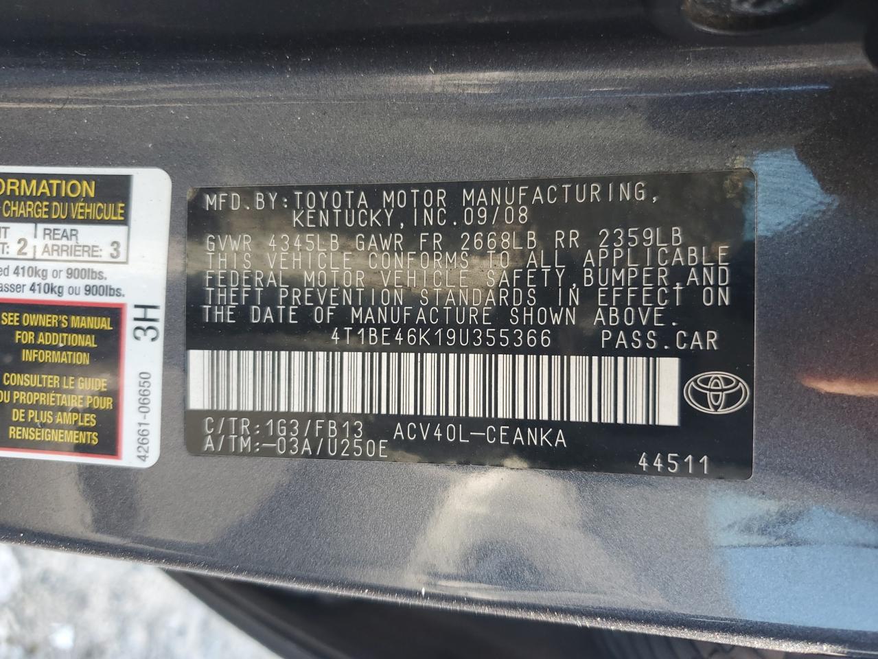 2009 Toyota Camry - Image 12