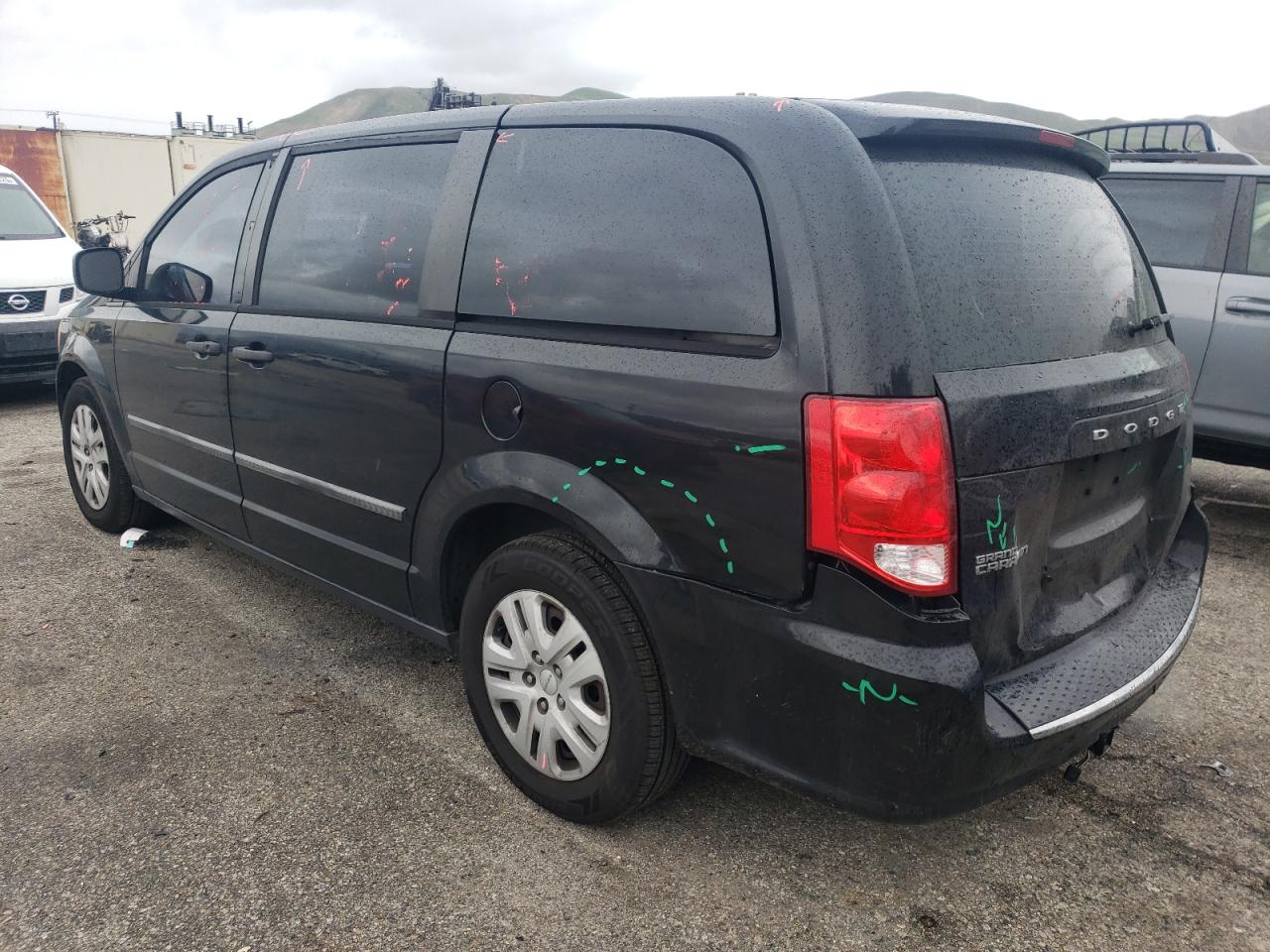 2015 Dodge Caravan - Image 2