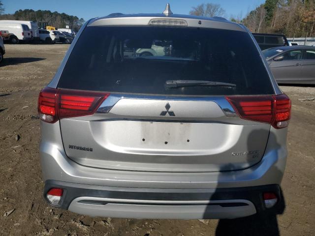  MITSUBISHI OUTLANDER 2019 Srebrny