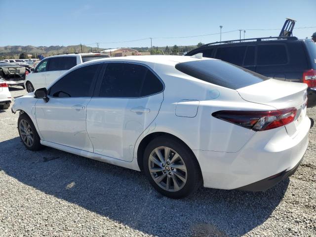  TOYOTA CAMRY 2021 Biały