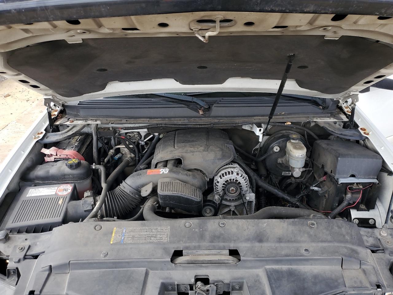 2009 Chevrolet Tahoe - Image 11