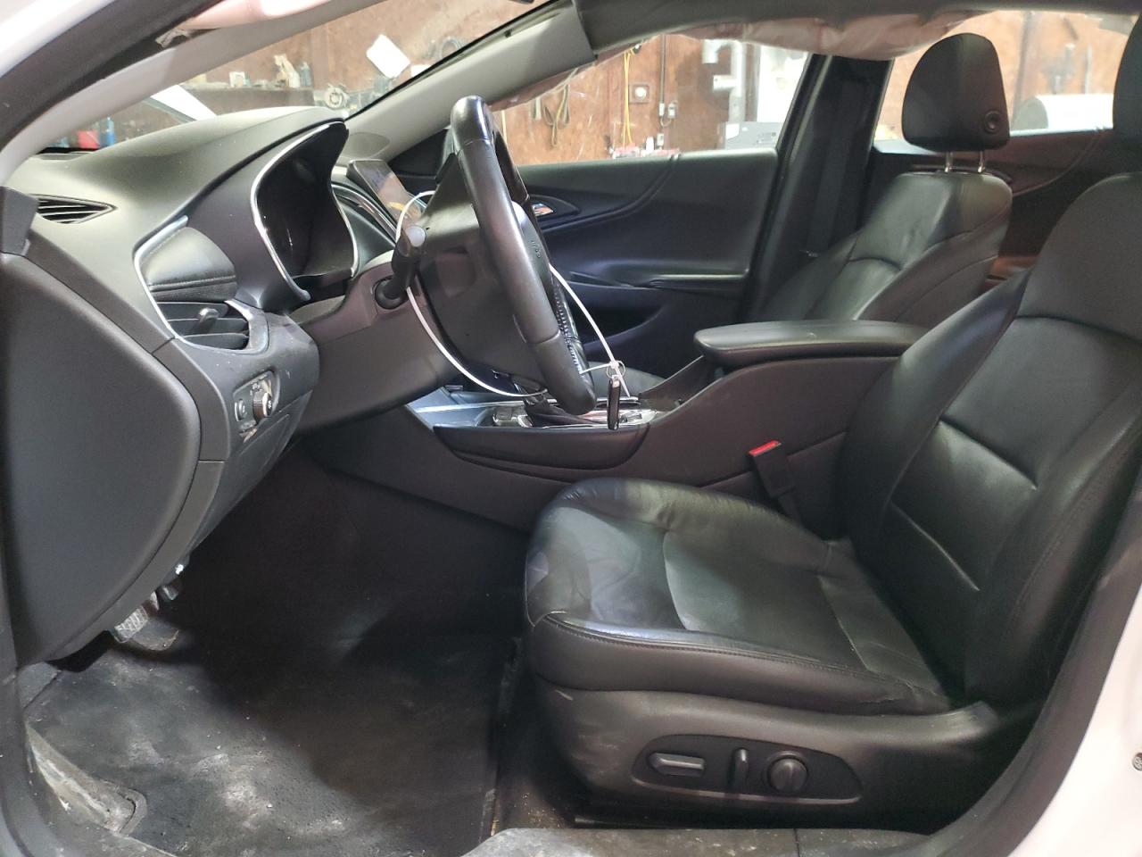 2019 Chevrolet Malibu - Image 7