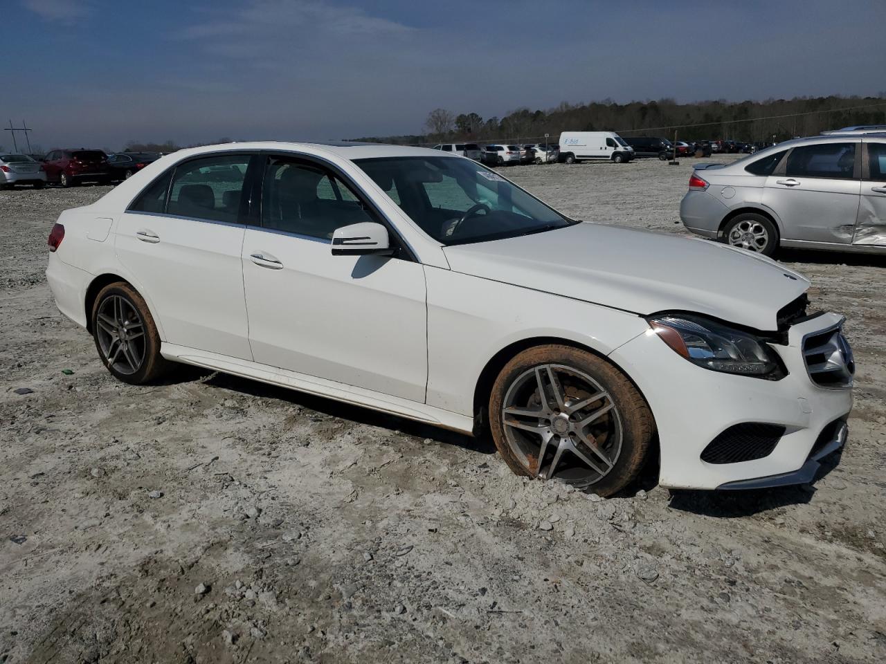 2015 Mercedes-Benz E-klasse - Image 4