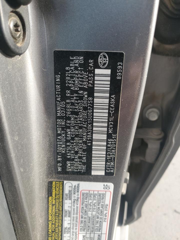 2005 Toyota Camry - Image 12