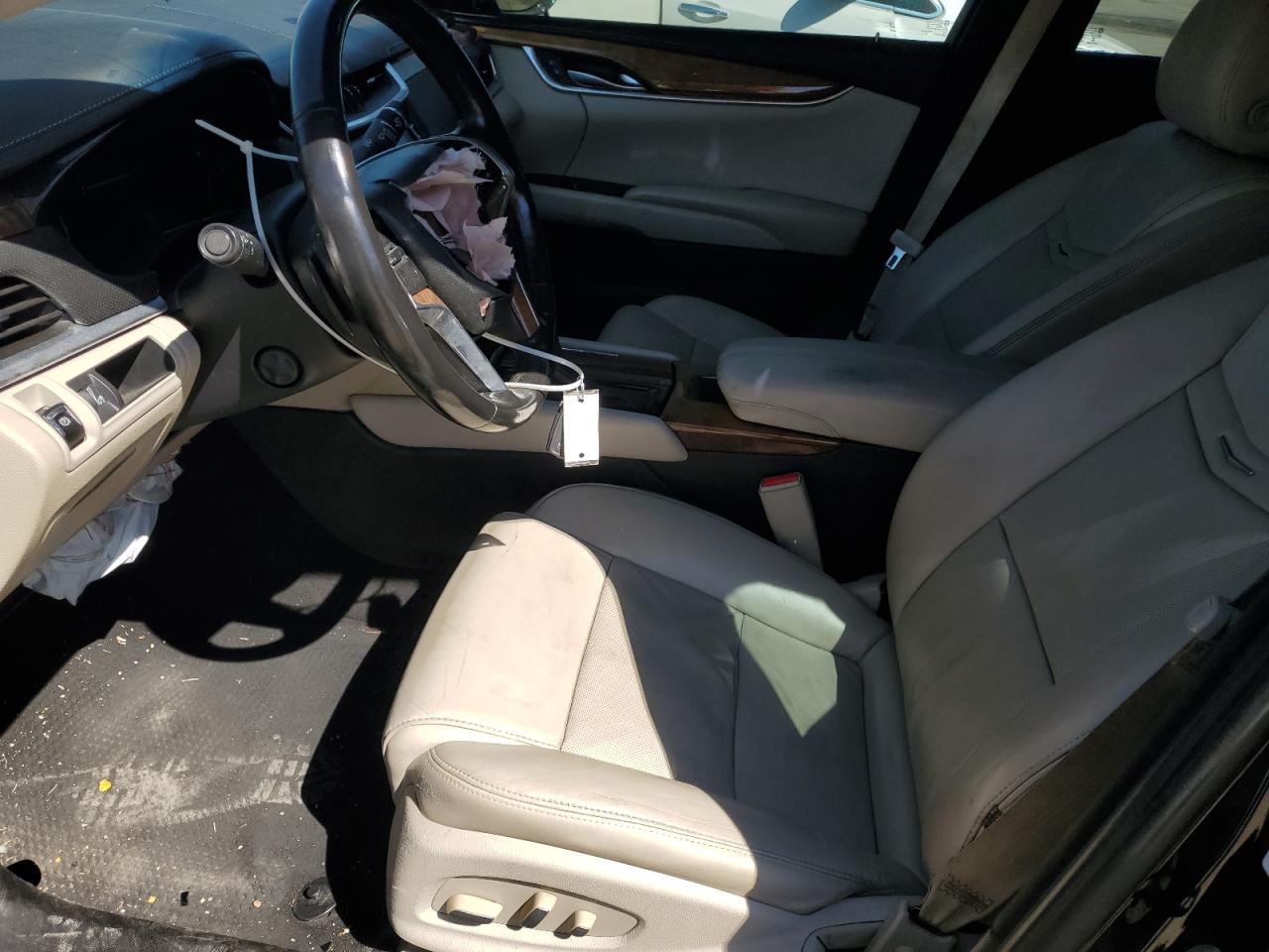 2018 Cadillac Xts Luxury VIN: 2G61M5X3HJ9151255 Lot: 49300435