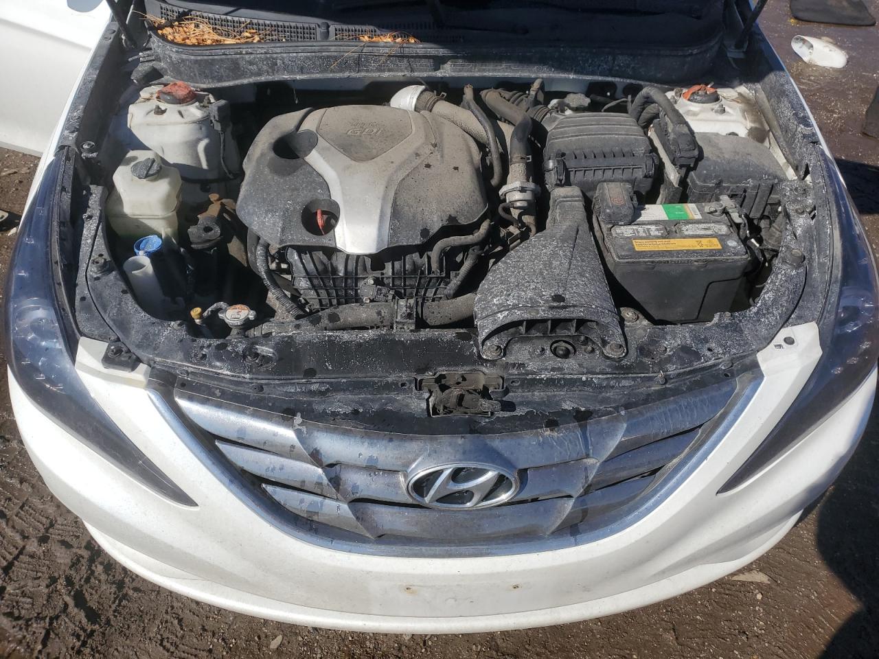 2013 Hyundai Sonata - Image 13
