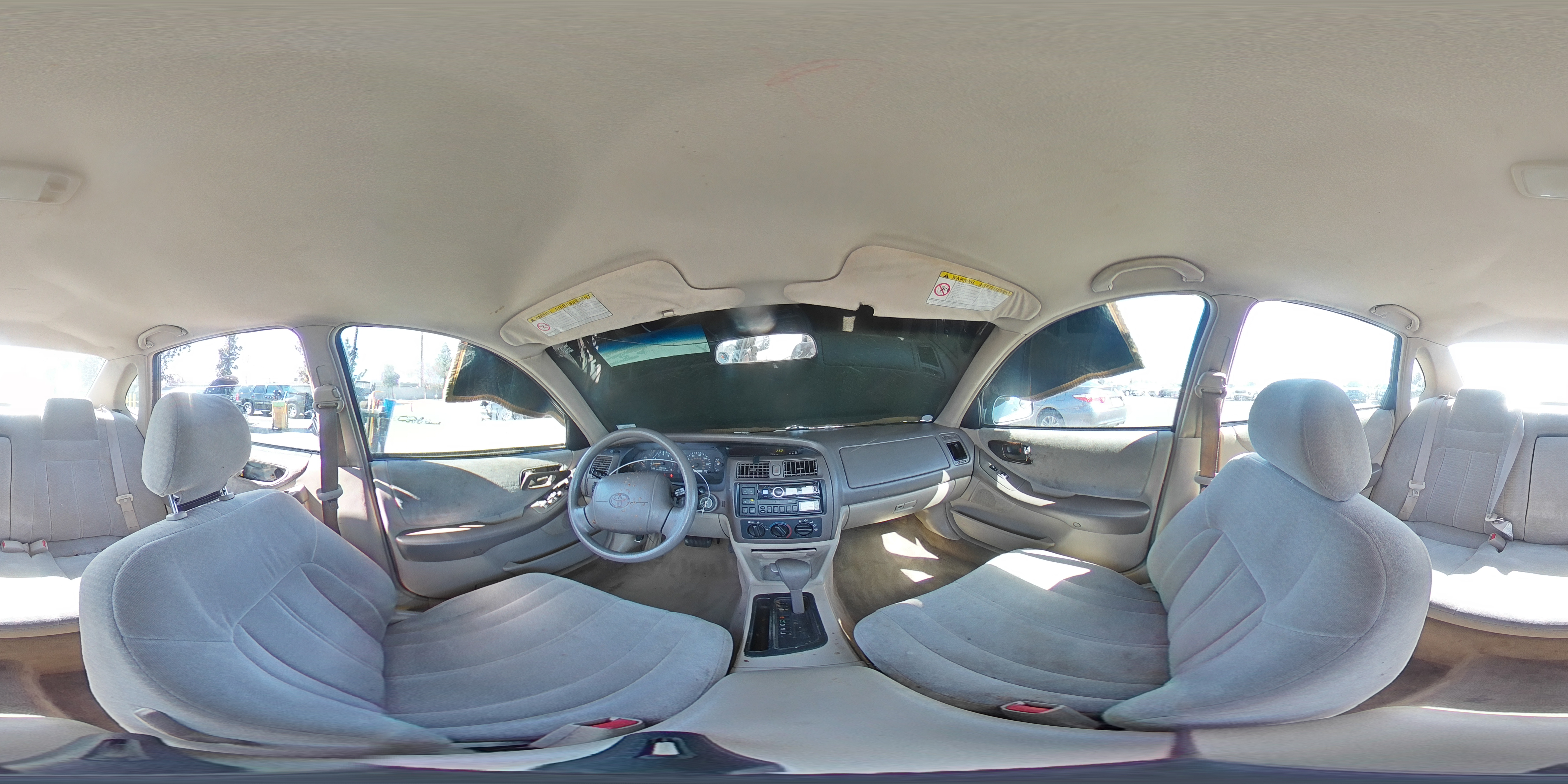1998 Toyota Avalon - Image 13