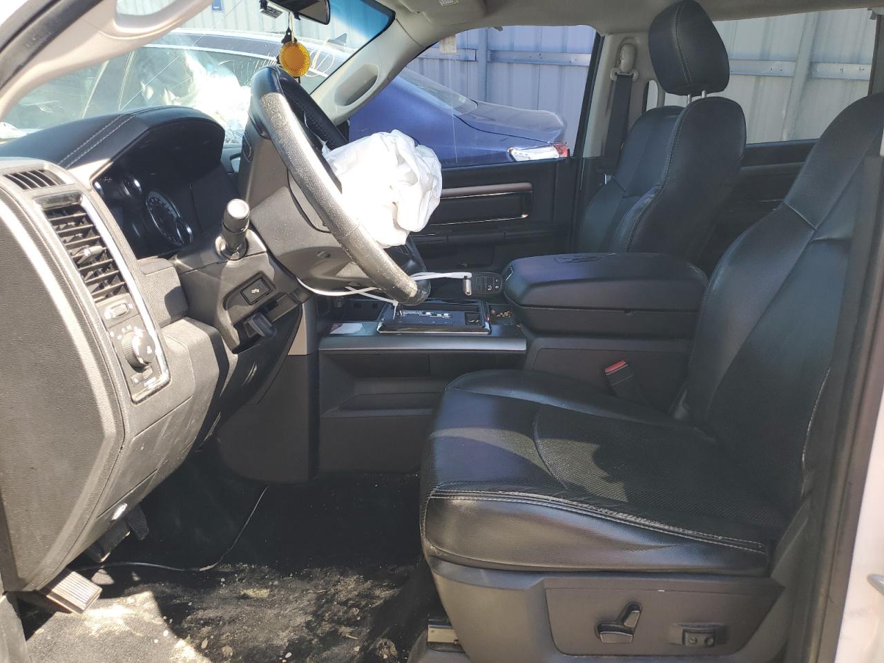 2013 RAM 1500 - Image 7