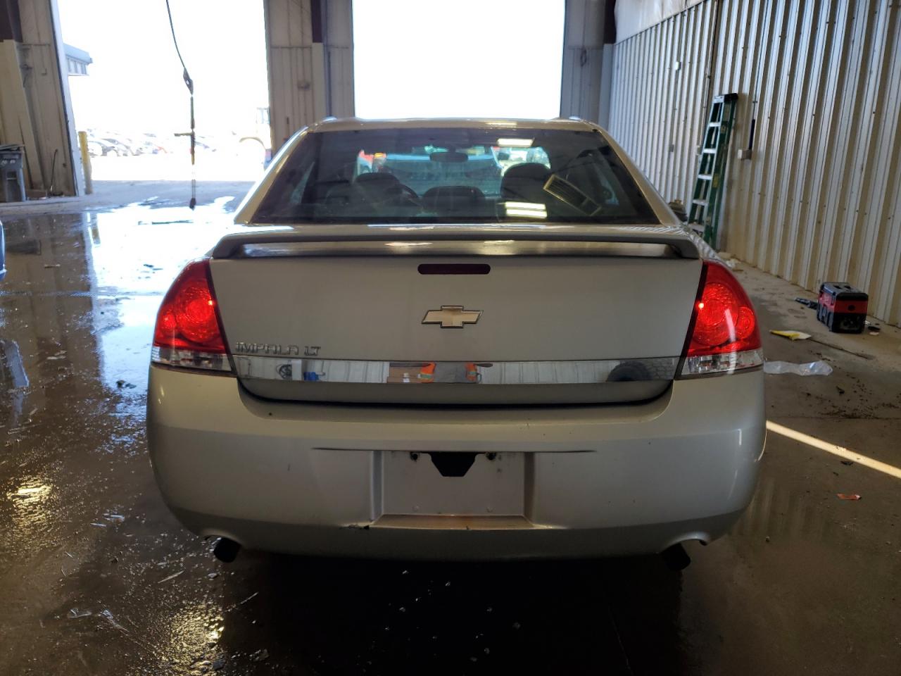 2006 Chevrolet Impala - Image 6