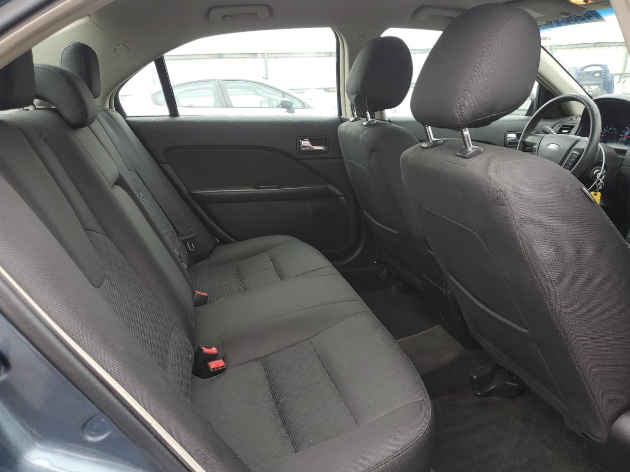 2012 Ford Fusion - Image 10
