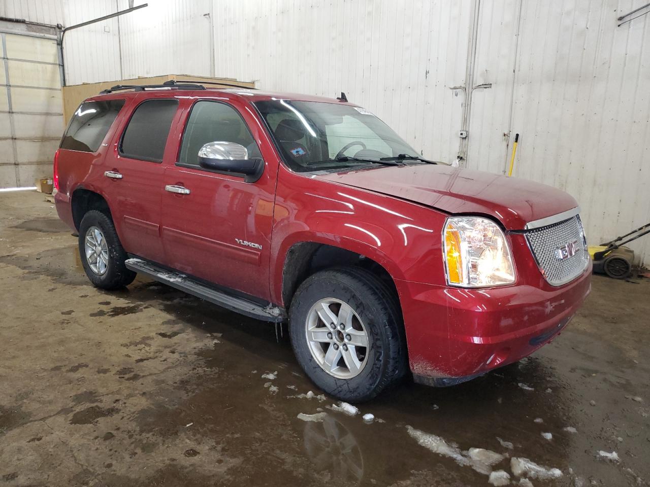 2013 GMC Yukon - Image 4