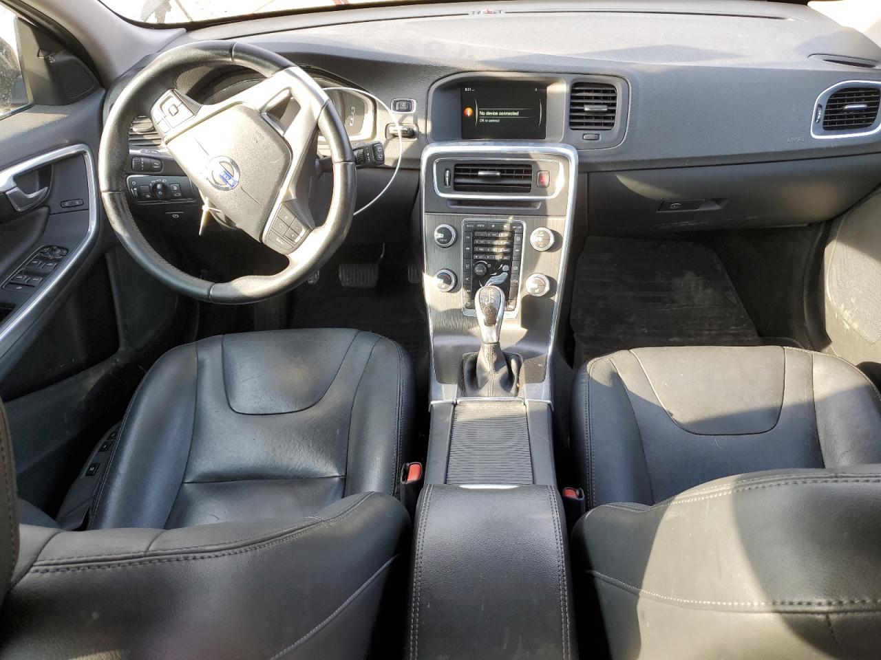 2016 Volvo V60 - Image 8