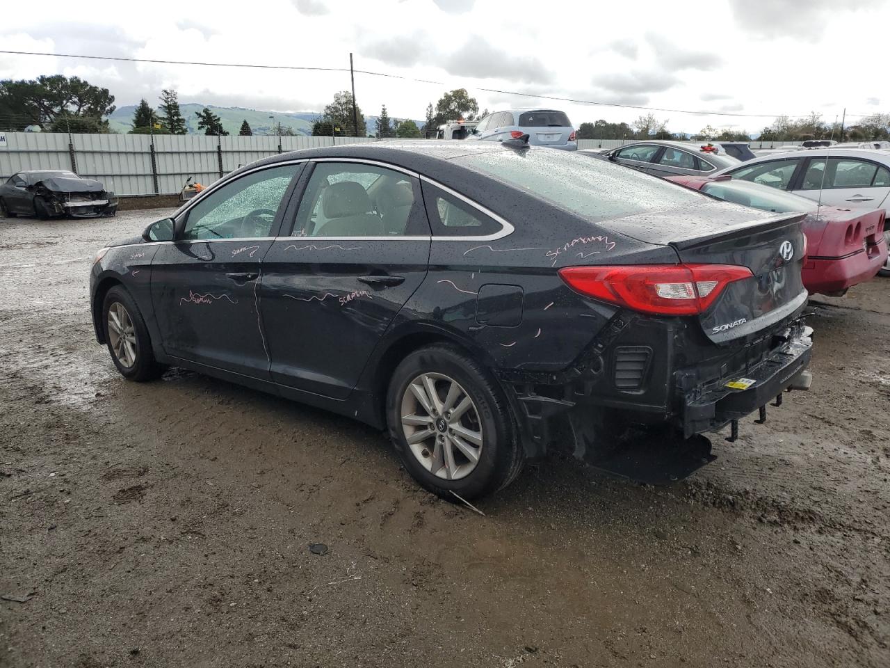 2015 Hyundai Sonata - Image 2