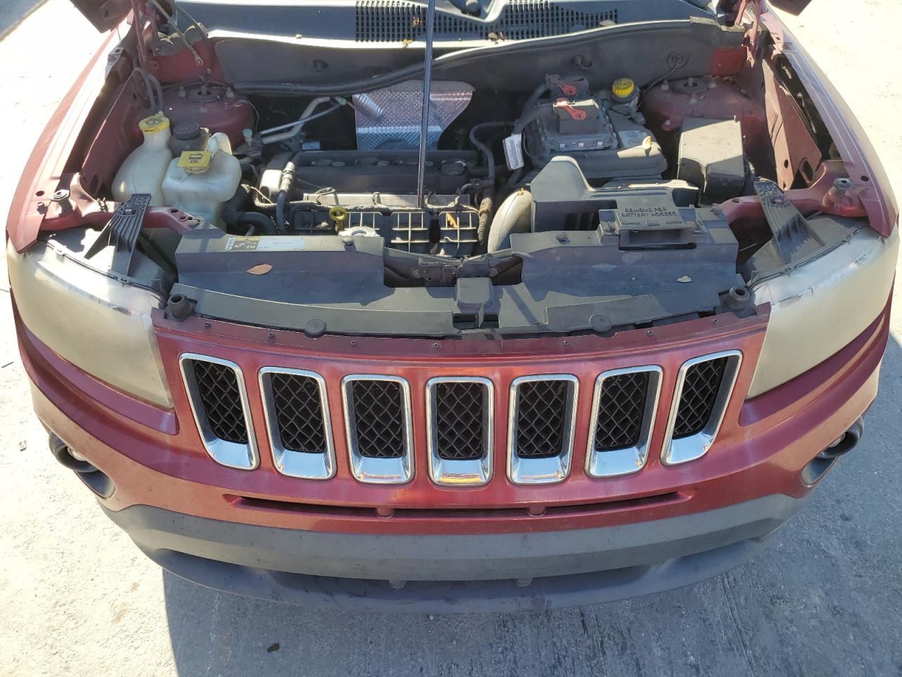 2014 Jeep Compass - Image 12