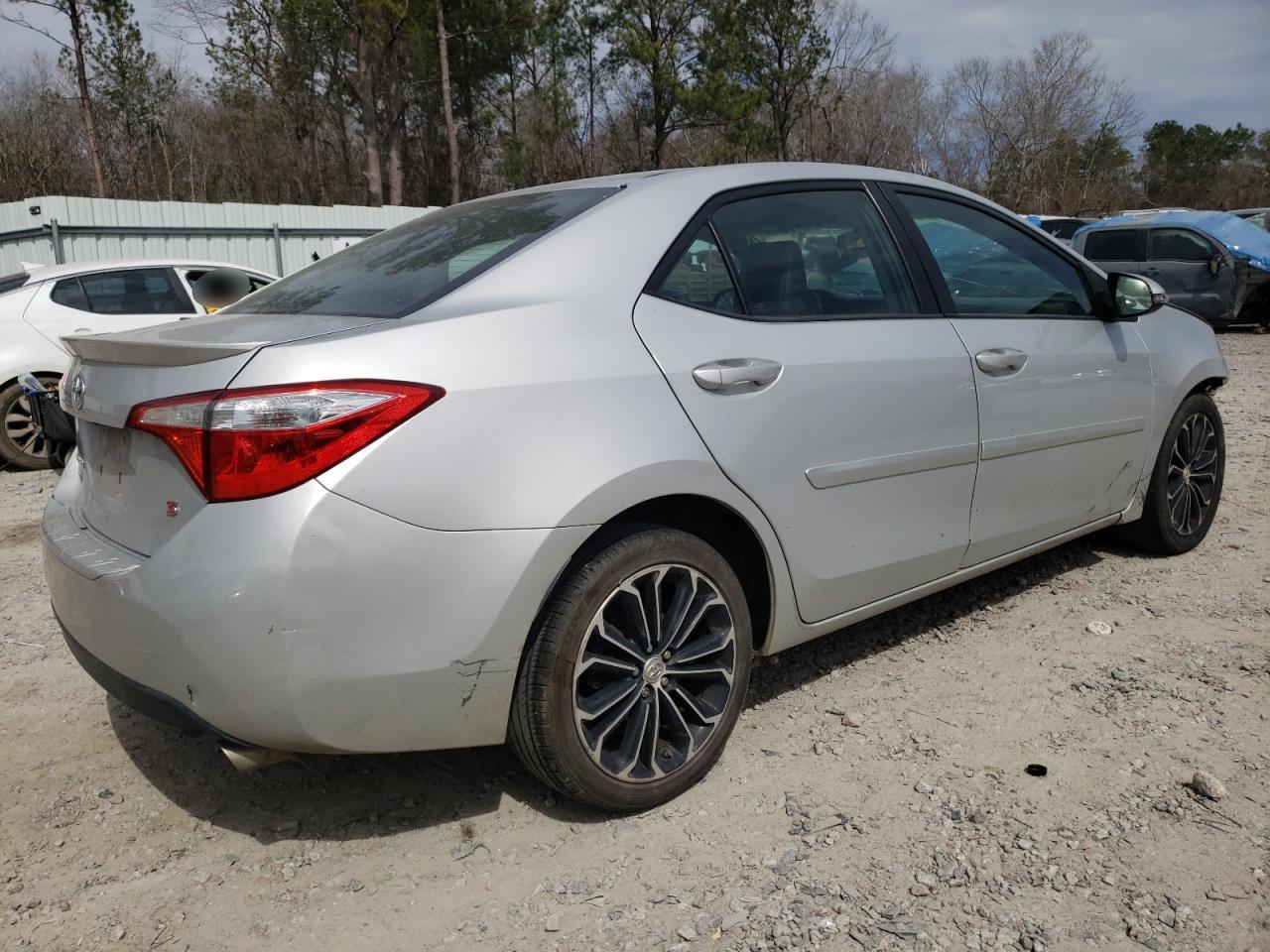 2015 Toyota Corolla - Image 3