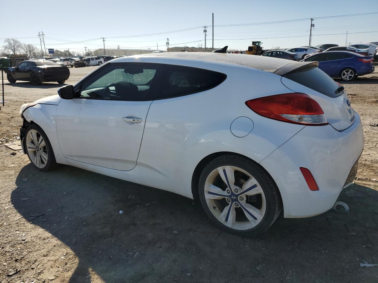 2017 Hyundai Veloster - Image 2