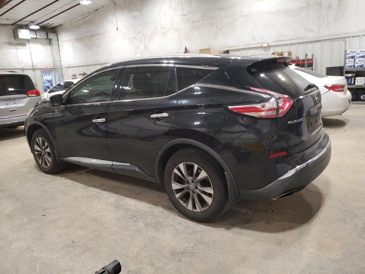2015 Nissan Murano - Image 2