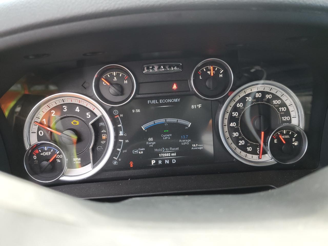 2014 RAM 2500 - Image 9