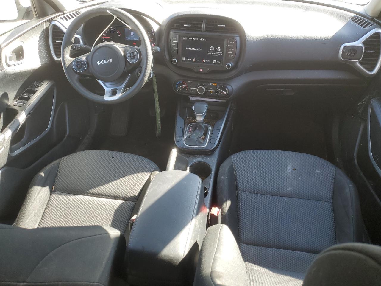 2022 Kia Soul - Image 8