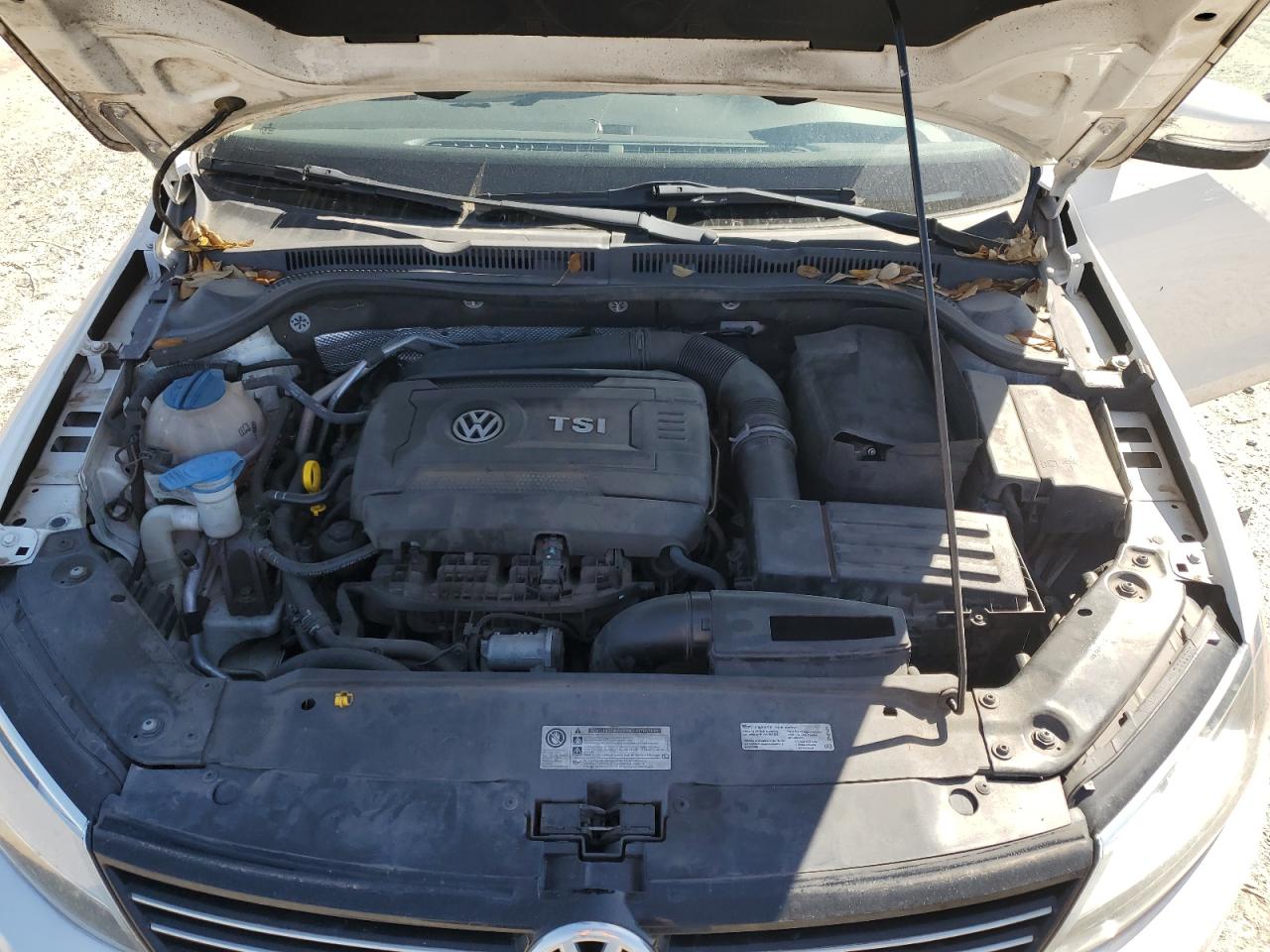 2014 Volkswagen Jetta - Image 11