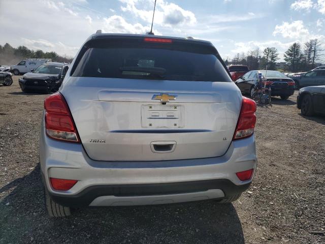  CHEVROLET TRAX 2017 Серебристый