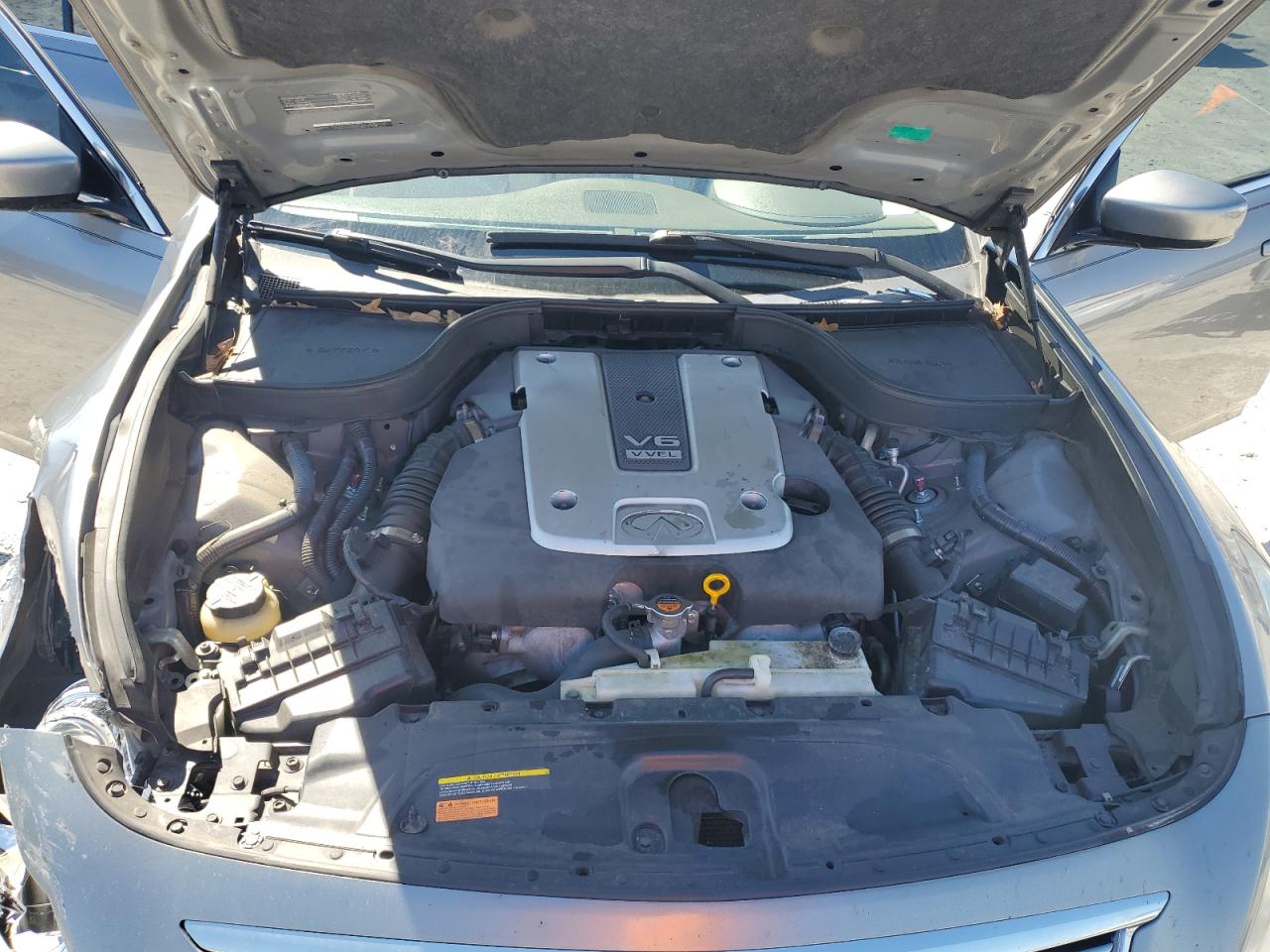 2011 Infiniti G - Image 13