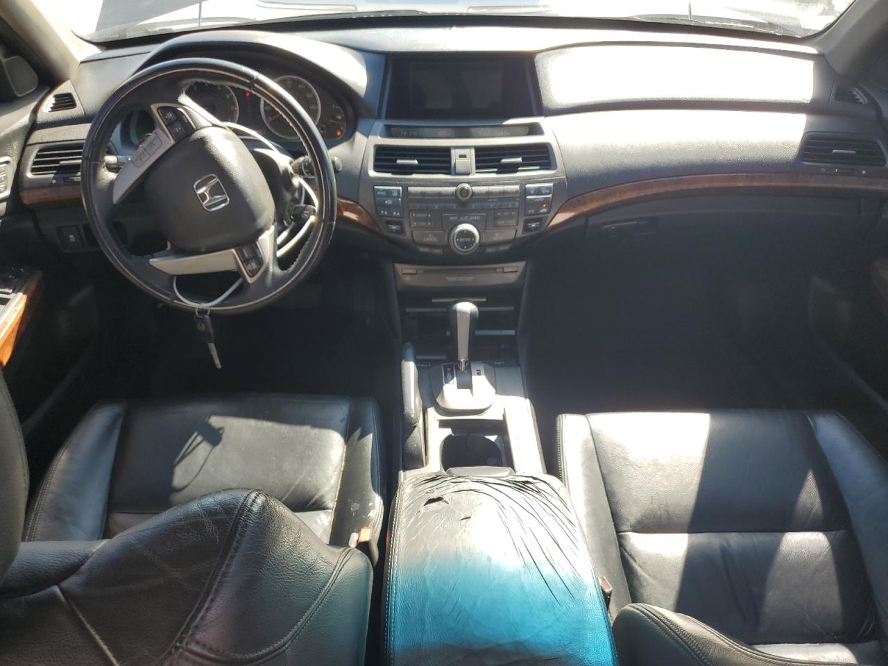 2012 Honda Accord - Image 8